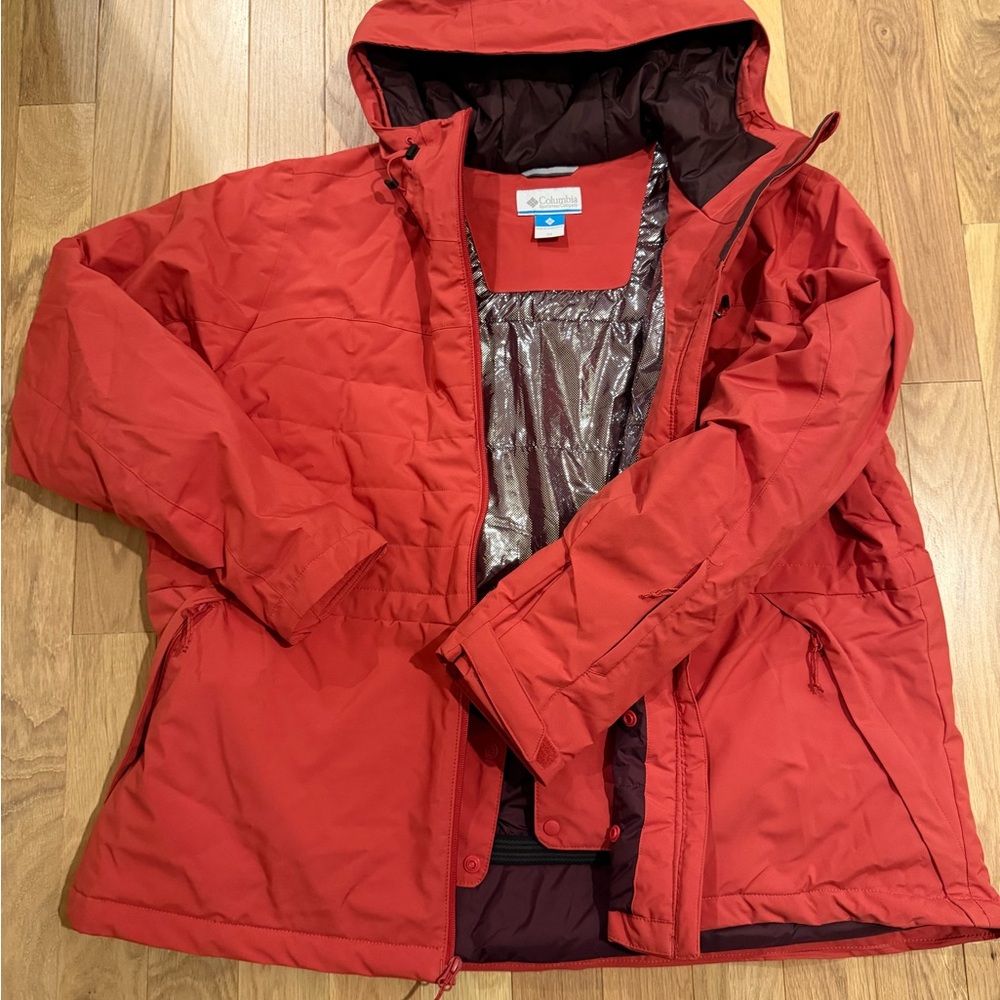 Columbia Women's Snowy Summit Insulated Jacket - 2X Coral/Salmon-Pink - Picture 5 of 6